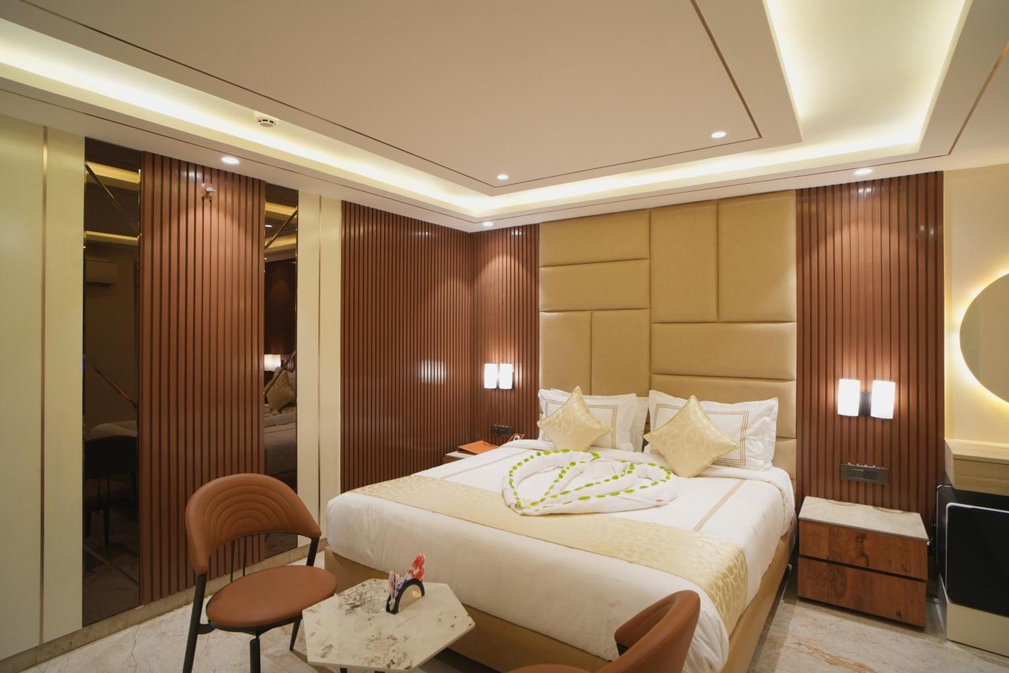 Oriva Vinflora Residency - Nr Lv Prasad Hospital, Banjara Hills Hotel Hyderabad Exterior photo