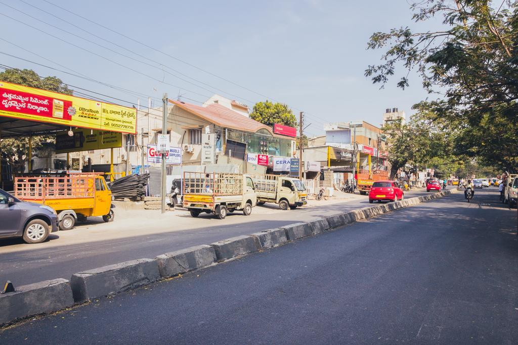 Oriva Vinflora Residency - Nr Lv Prasad Hospital, Banjara Hills Hotel Hyderabad Exterior photo